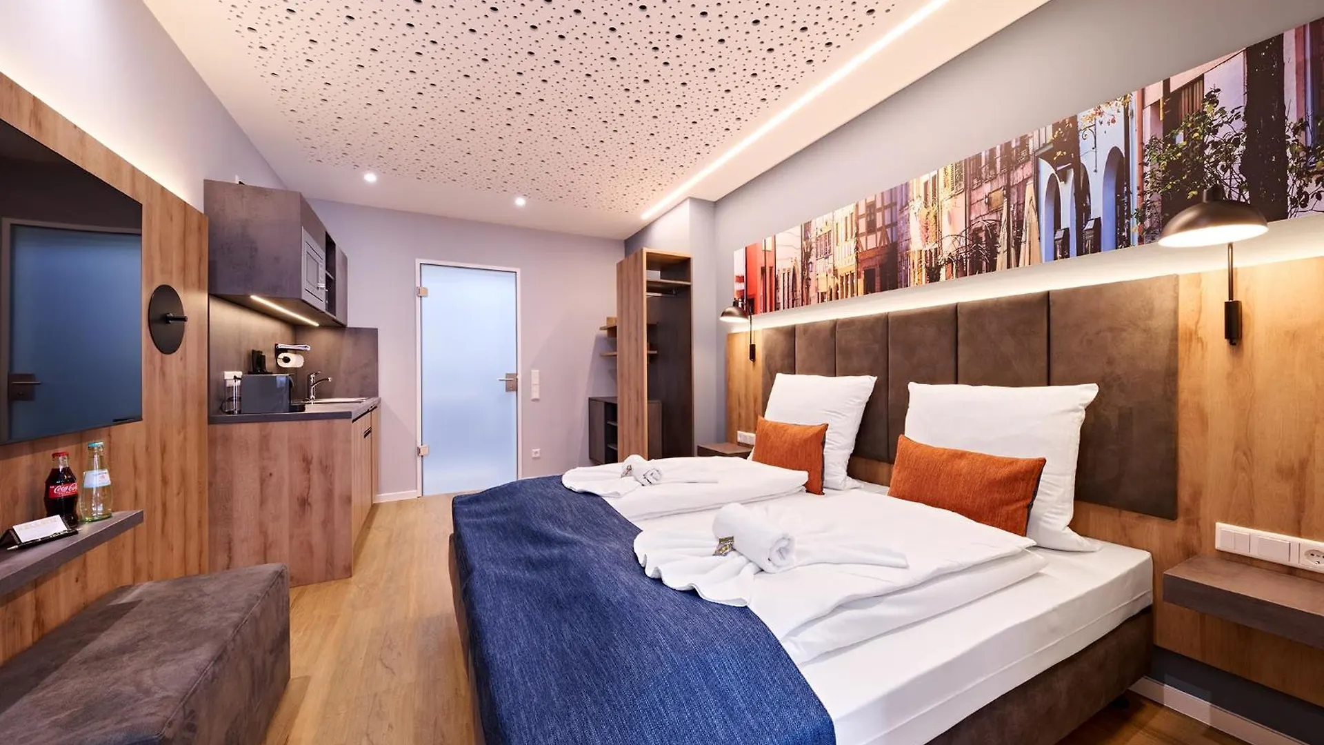 Xzllenz Traum Studio-Apartment, Frei-Parken, U-Bahn, Kueche 뉘른베르크 아파트